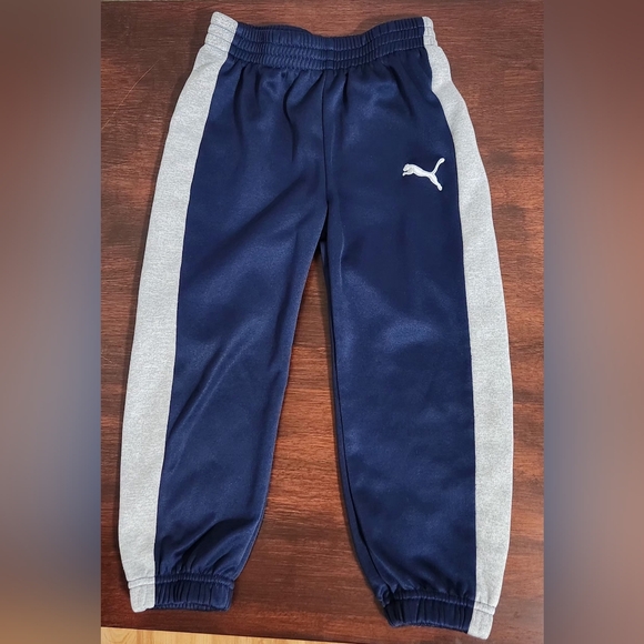 ‼️3 for$15‼️Kids Puma Joggers - Picture 1 of 4